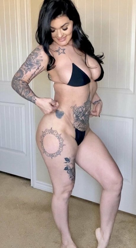 tatted baddie69 exclusive pornstar pic