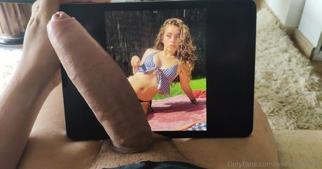 animeistrash4 nude model gallery