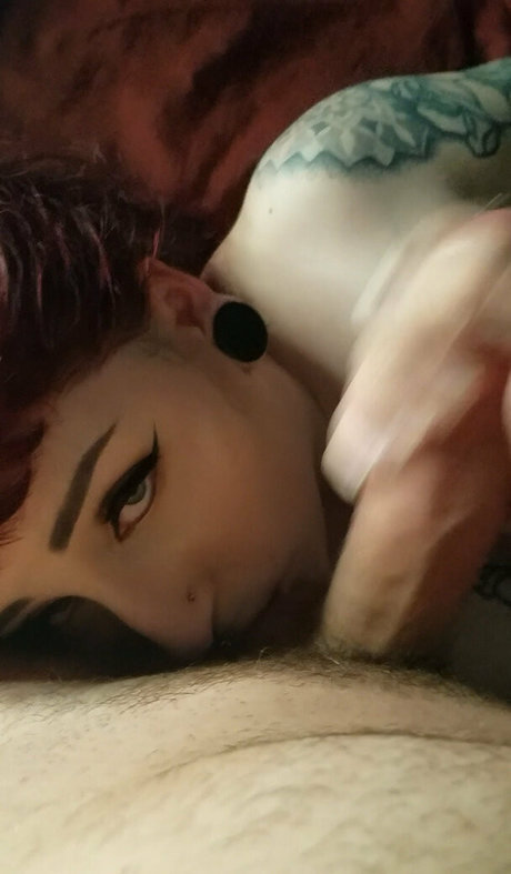 sinisterlilith model naked image