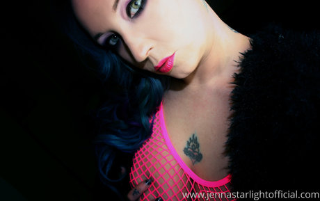 jennastarlightfree profile image