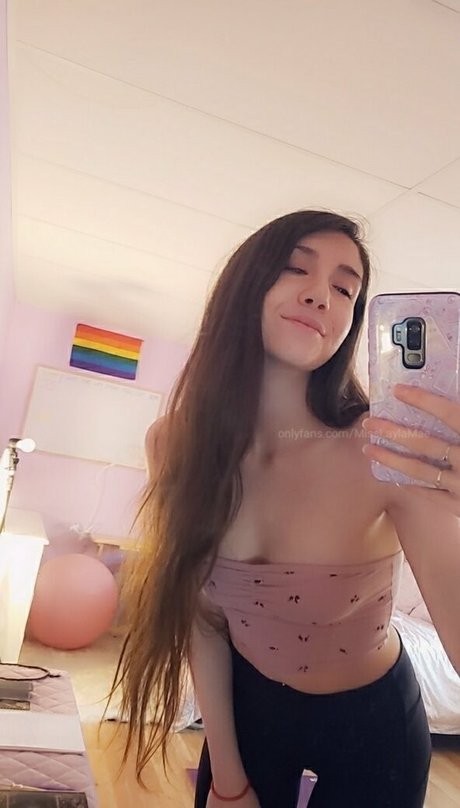 teen asshole onlyfans pretty pic
