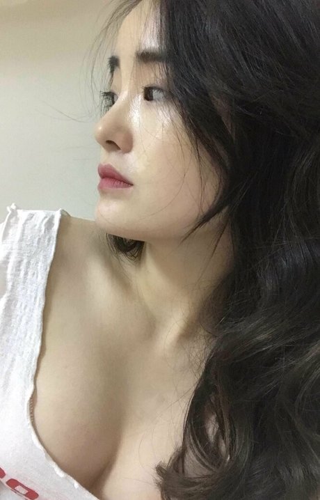 joonikimx model high quality photos