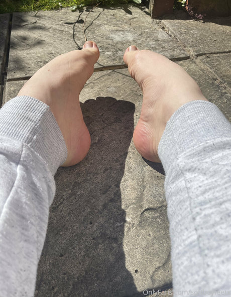 softboyfeetx star erotic picture