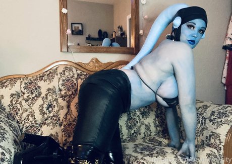 beautiful asian onlyfans free nude images