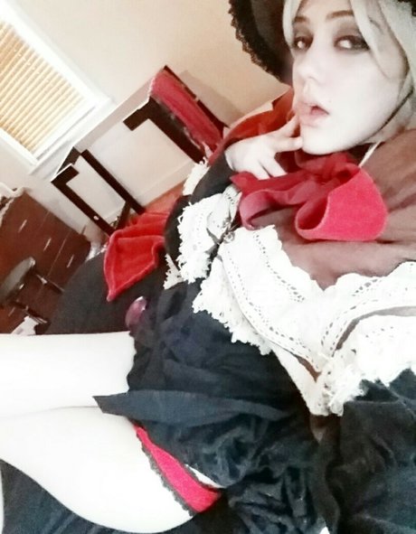 Mirthfulmollywhop model sex photo