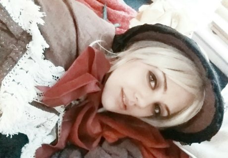 Mirthfulmollywhop beautiful model pictures