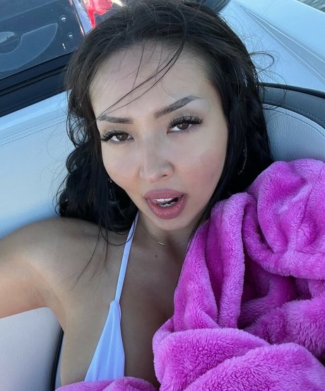 Ceces Playground pornstar nude pics