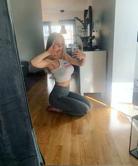 Kandyland sex pornstar photos