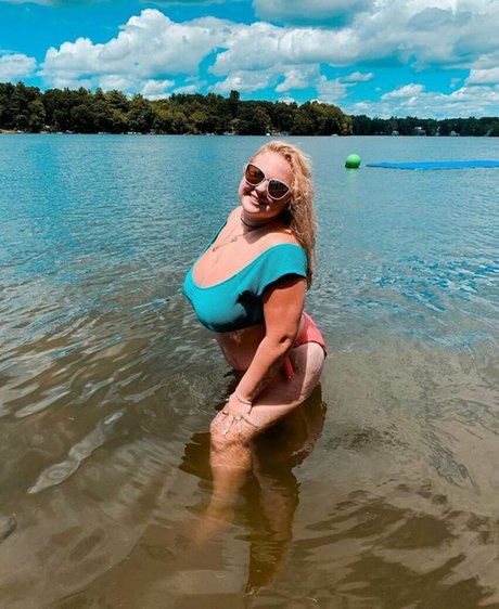 Amberly naked star galleries