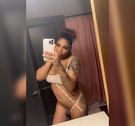 Ts Aliyah Angels star nudes picture