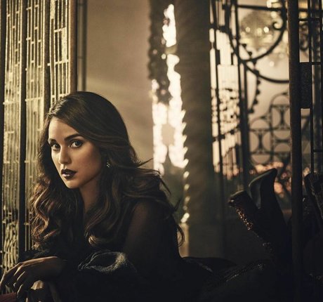 Summer Bishil model hd photos