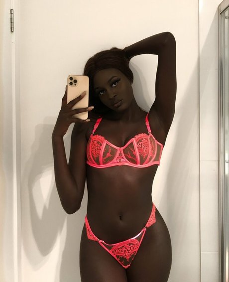 Anyang Deng star erotic archive