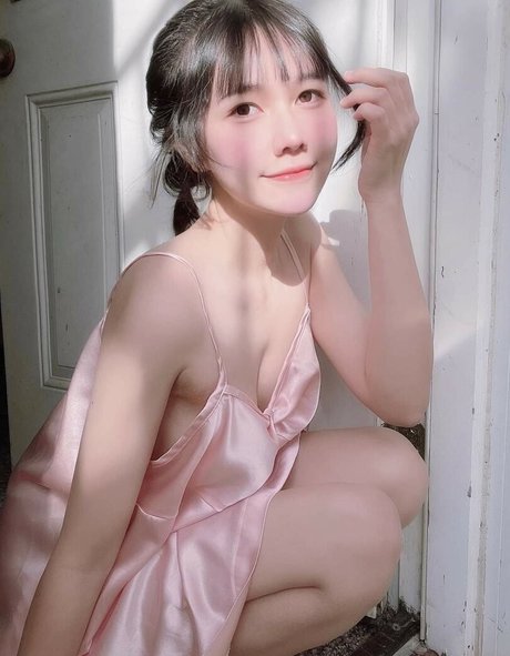 Arisa Nguyen pornstar erotic picture