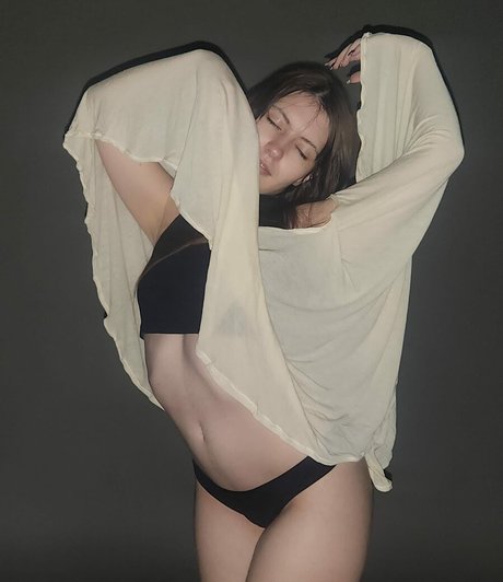 Chilli chibi nudes model picture