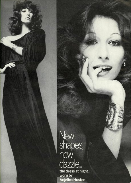 Anjelica Huston model nudes img