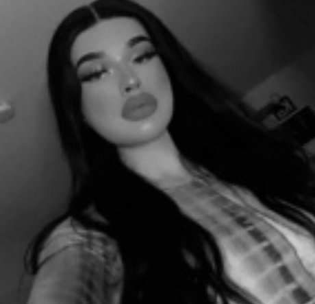 Lu Aaliyah model perfect picture