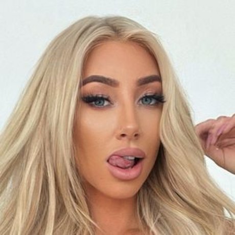 blonde wife onlyfans adult image