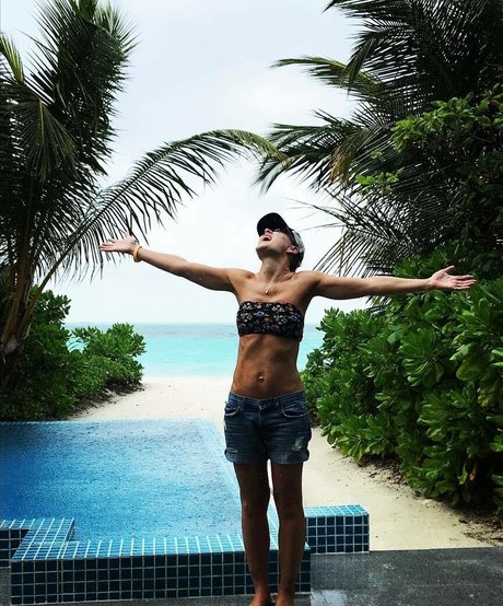 Emma Willis hd star images