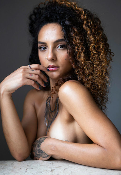 Julia Barboza Pimentel star sexy archive