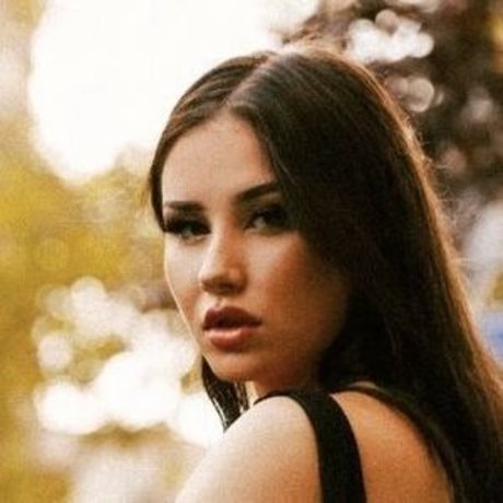 gabriellaaruiz exclusive star pic