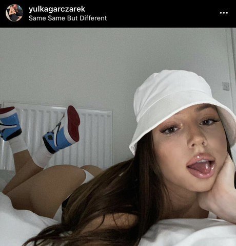 Yulkagarczarek perfect pornstar pictures