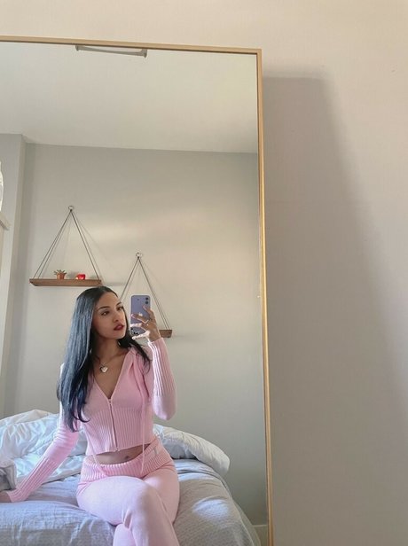 Princesa Delilah naked star img