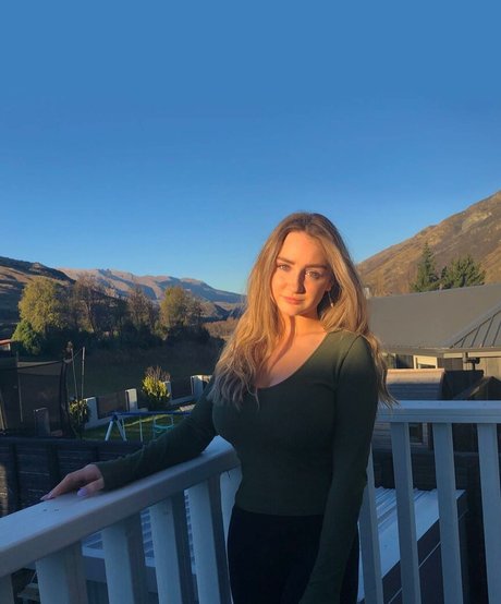 big tits masturbation onlyfans erotic picture