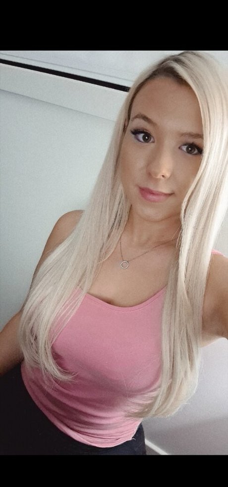 blonde yoga onlyfans pornos image