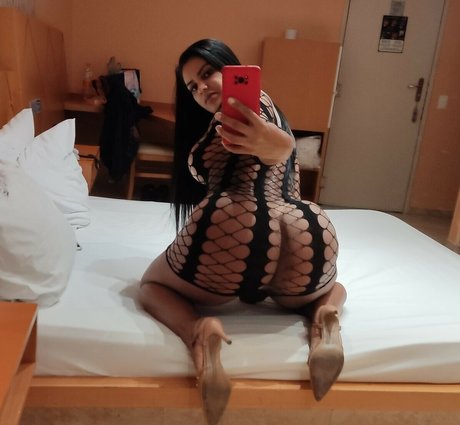 Ana Julia top star pics