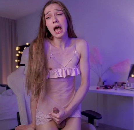 LilyLanska xxx star img