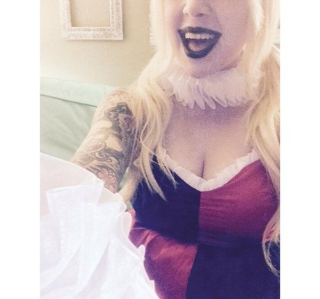 SJ Valenz star erotic picture
