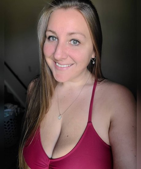 Caityy Cakesss free actress pics