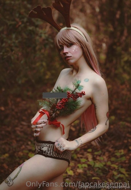 Fapcake Senpai star naked pics