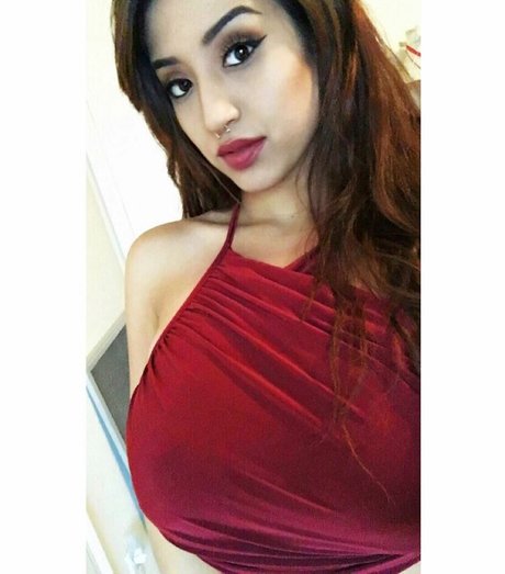 Alexandra Nicole pornstar pretty gallery