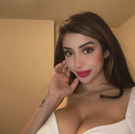 Alexandra Nicole perfect star img
