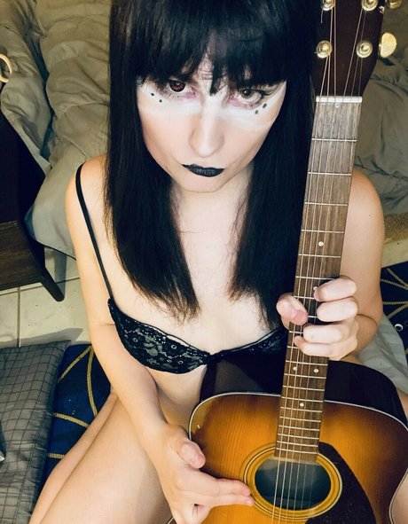 Ava Shade model best photos