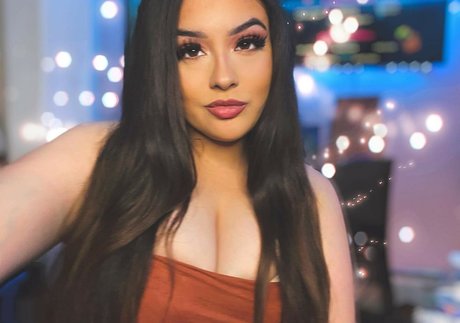 Esmeralda Quintero erotic star pictures