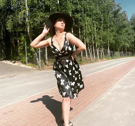 Leka Galkinstein star naked pictures