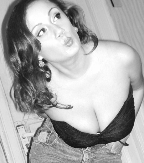 Leka Galkinstein model exclusive pic