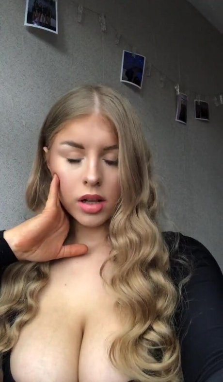 Isabelle Rose pretty star gallery