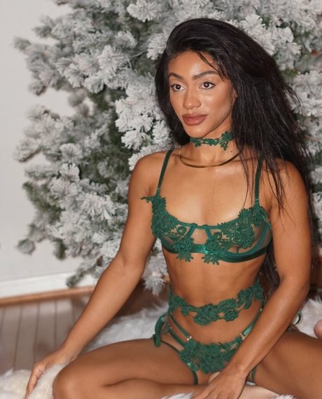 thick solo onlyfans free nude images