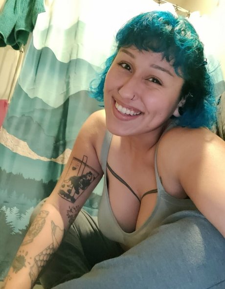 venusontheflipside naked actress pics