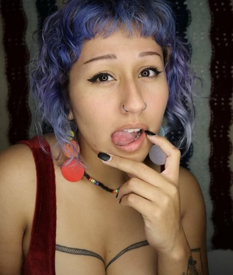 venusontheflipside beautiful pornstar image