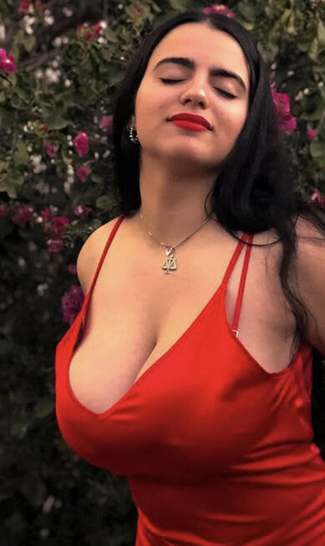 Antonela Tomatis exclusive model photo