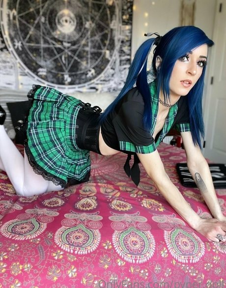 Paper doll hot pornstar pic