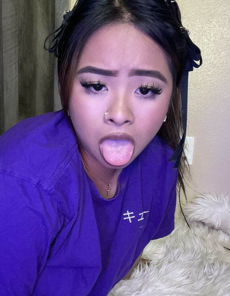 ellyylovess perfect model pics