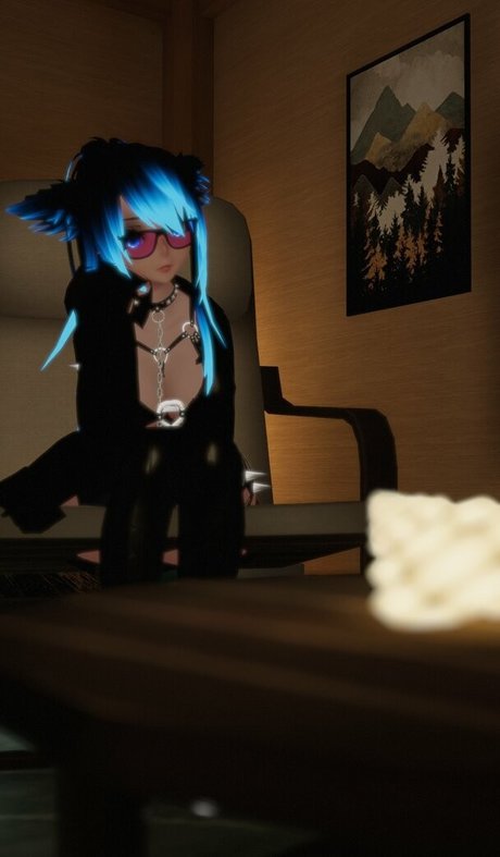 OkayKuro exclusive model images