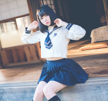 InterneCHUidol naked star images