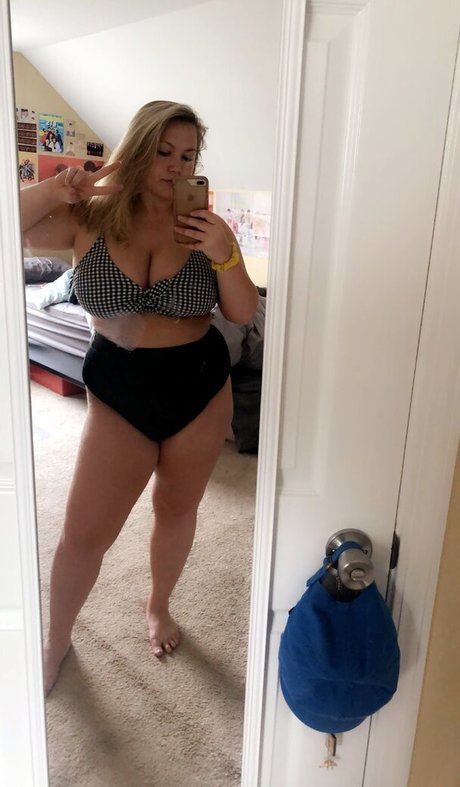 Hayden Buchko pornstar pic