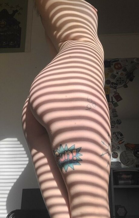 sweetfaebelle pornstar adult gallery